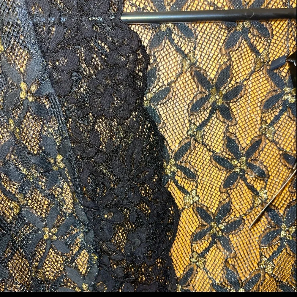 Black Bolero Shrug Top Sheer Sequin Lace W/Floral Pattern Crop Cardigan NWT